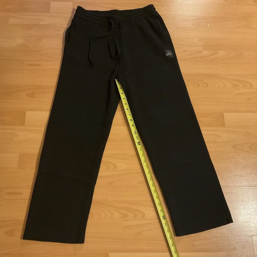 Alo Yoga Scholar Straight Leg Sweatpant Black L